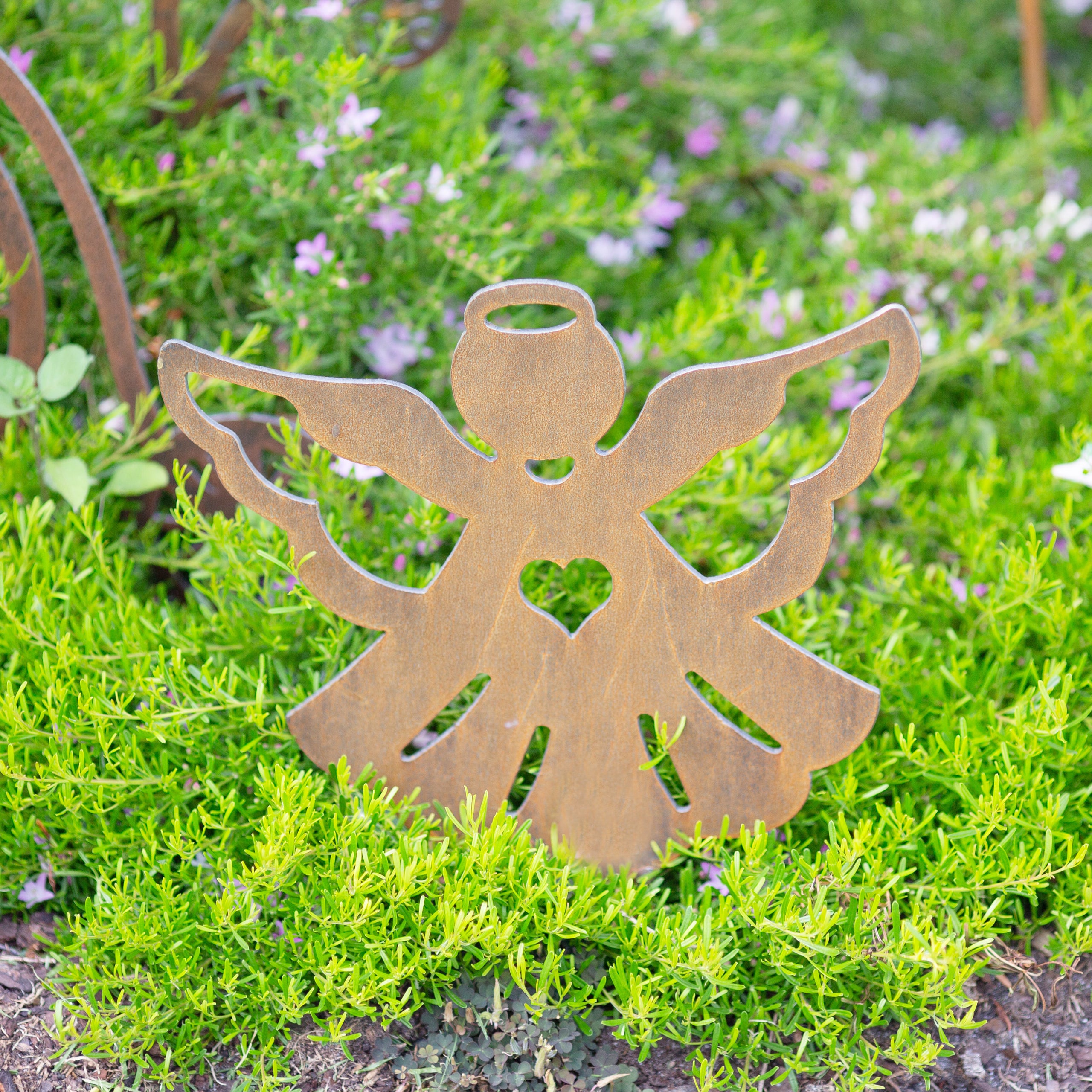 Angel memorial gravelly beach metalworks